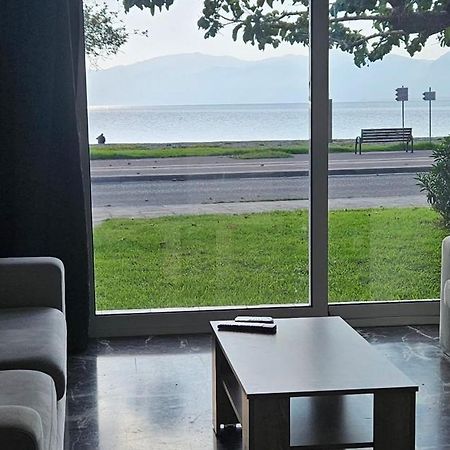 Nafpaktos Seaside Apartment Exterior foto