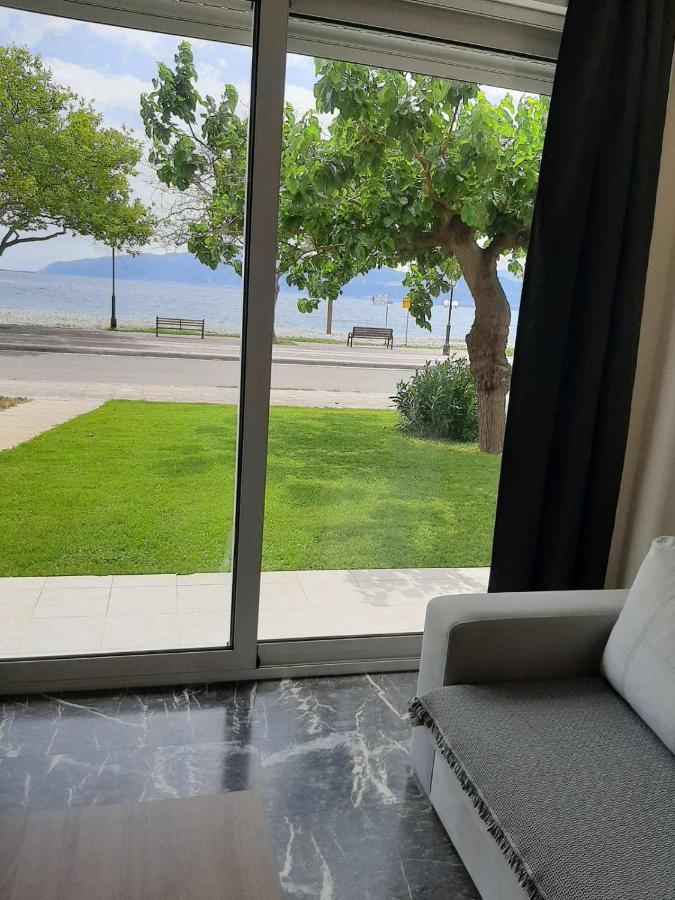 Nafpaktos Seaside Apartment Exterior foto